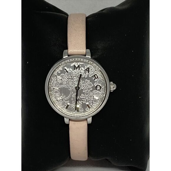 Marc Jacobs Sally MJ1420 Women's Pink Leather Analog Dial Quartz Watch OP710 - Picture 3 of 12